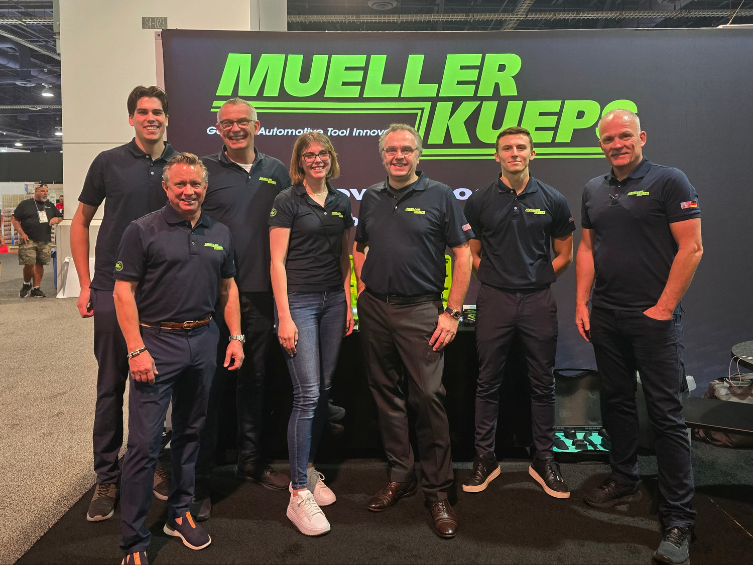 Over Mueller-Werkzeug